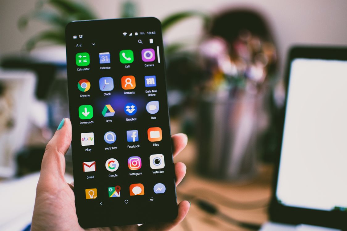 Mobile App vs Web App: Pilih Mana untuk Bisnis Kamu?